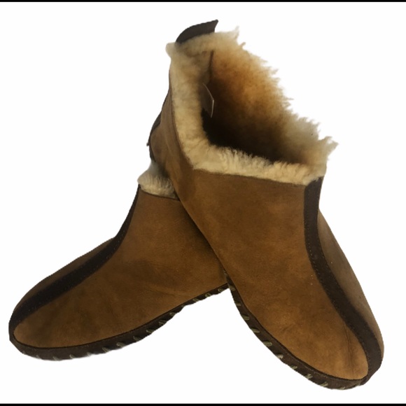 cabelas moccasins womens